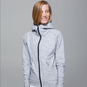 Lululemon on the daily hoodie heathered Gris